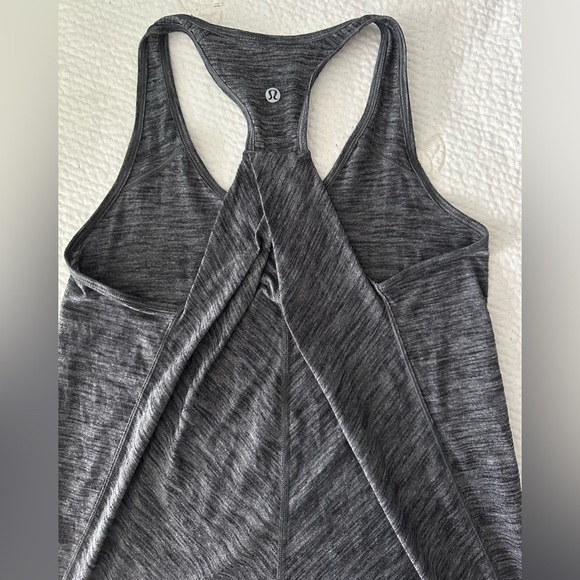 Lululemon Women’s Tank Top - Picture 3 of 8